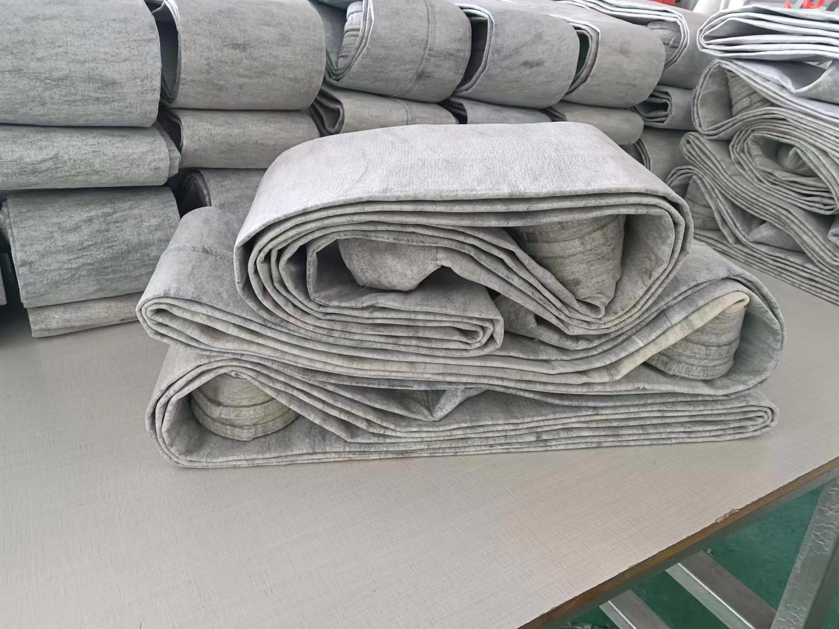 1730188641521889.jpg 混紡抗靜電覆膜布袋2.jpg