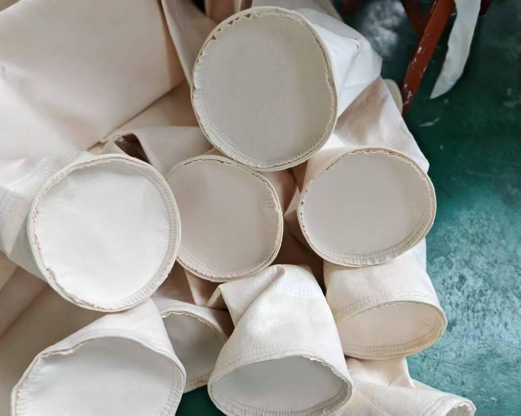 1731056793543104.jpg 1c90bd5042100a9aa00694817d7c4b6.jpg